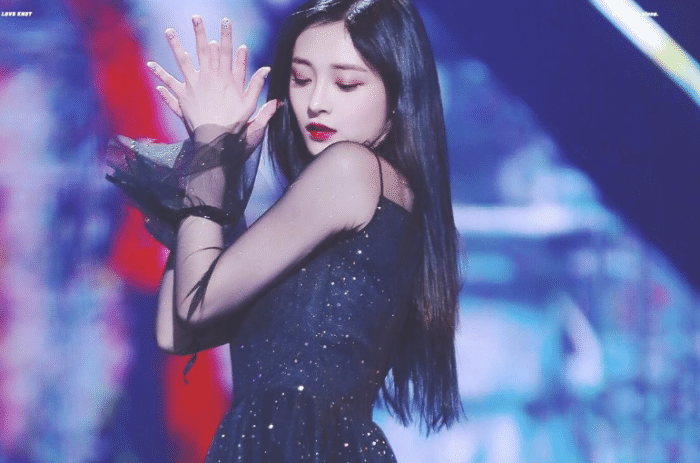 『练习生』曾多次否认自己是中国人，现在又厚着脸回国捞金，网友：忘本不要脸！