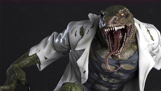 |到底啥是蜥蜴人？坊间有传言说英女王是蜥蜴人，是咋回事？