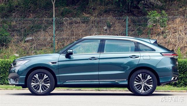 本田UR-V▲24W的价格，拥有50W的享受！关车门比宝马X3安静，连汉兰达都忌惮