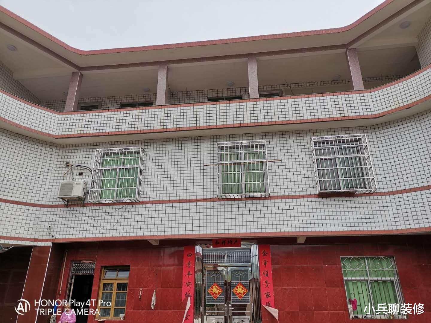 福建省▲晒晒农村婆家的房子，占地300多平，厨房很特别，估计你们没见过