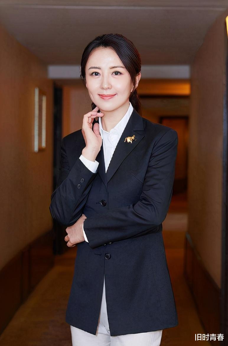 杨童舒|女星拍戏中途意外怀孕，如今儿子已经11岁，生父至今不详