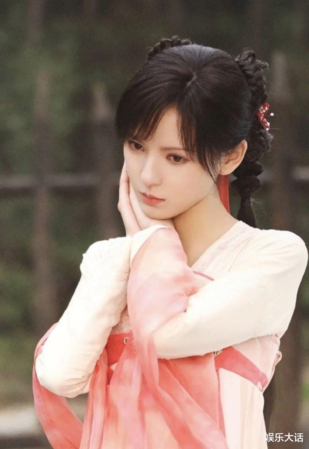 琉璃|其他的国产古装剧，求求你学一学《琉璃》的眉妆吧