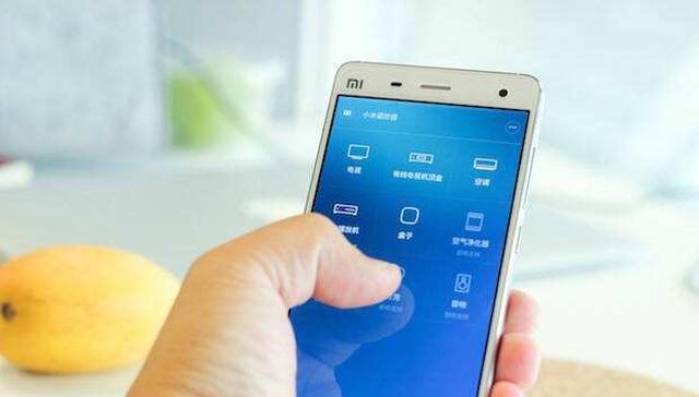 淘汰下来的旧手机，家里长辈想要，到底该给还是不该给？