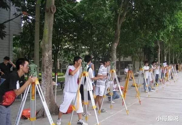 :未来5年,这4个专业的毕业生将被“疯抢”,考上的同学有福了!