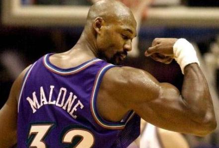 [卡尔·马龙]NBA最没人品的巨星，调戏科比老婆瓦妮莎，让年仅12岁的少女怀孕