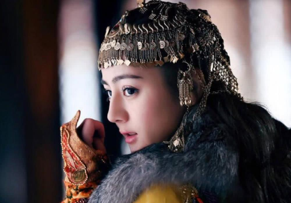 李云龙■张伟我是认出来了，却没有认出迪丽热巴，5年前的这部剧果然是卧虎藏龙！