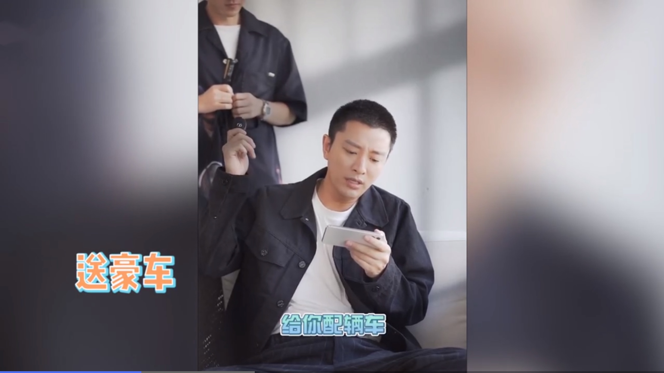 贾乃亮|完全原谅李小璐了？贾乃亮视频谈“做头发”，两人穿情侣装疑复合