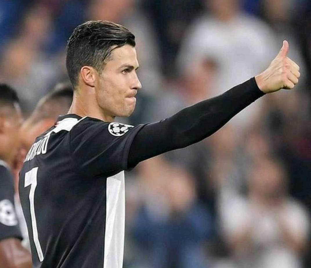 C罗■无视C罗！科斯塔力挺迪巴拉有道理，尤文头号巨星到底是谁？