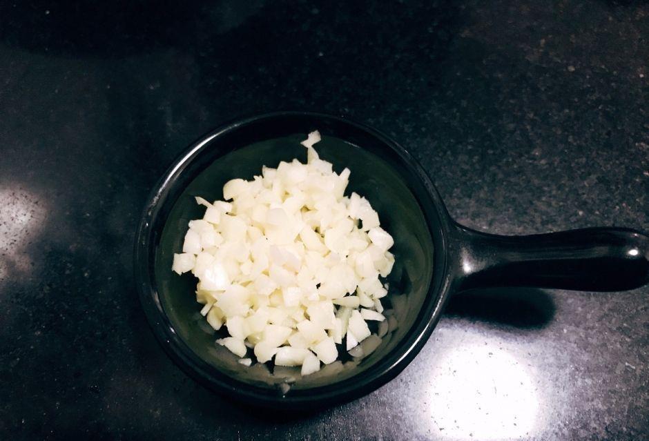 『失眠』失眠最怕这菜，失眠多梦的人要常吃，安神静心，一觉睡到大天亮！