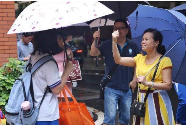 高校|这所大学“有点惨”,因招不满学生,主动申请从本科降为专科!