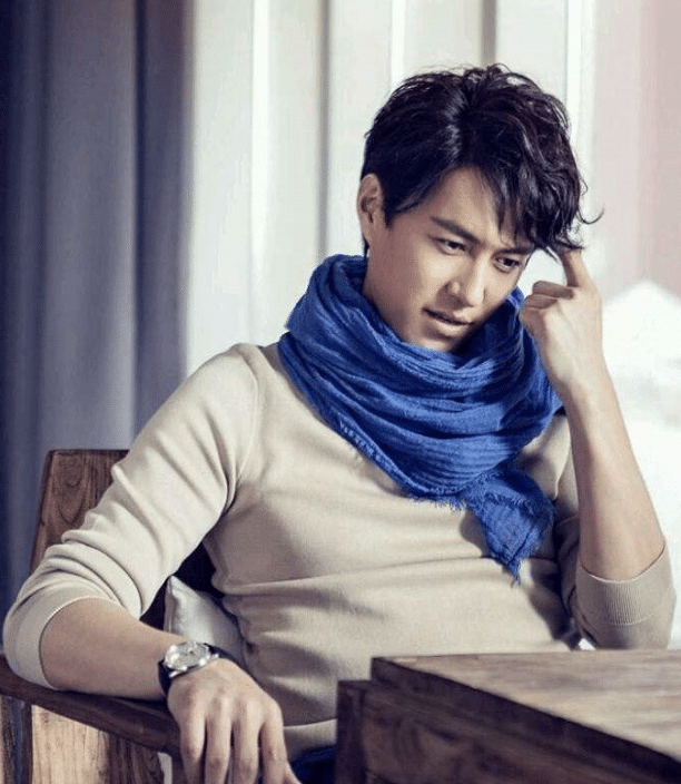 靳东|靳东“退演”赔违约，也不和她拍戏，看到女一号后网友就理解了！