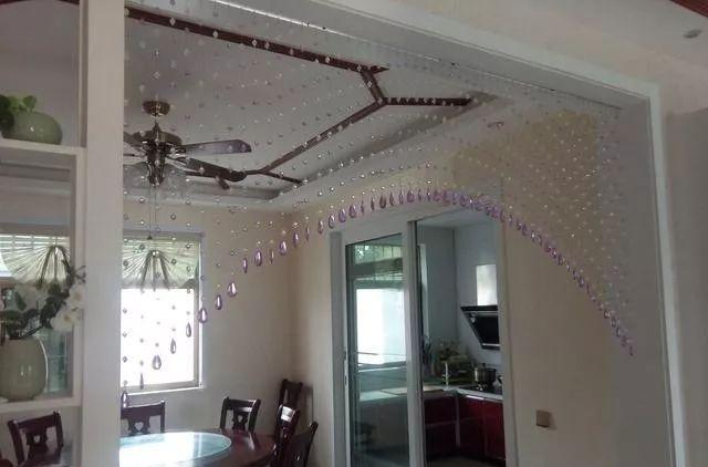 羡慕! 50多万就能建这么棒的别墅, 院子种花草葡萄、养鱼