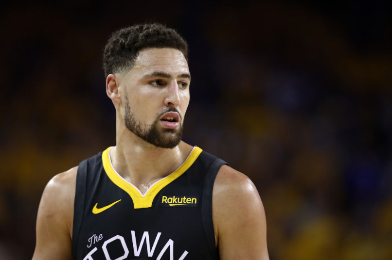 勇士队|美媒：5总决+3冠换考神+阿杜+库里+克莱重伤，勇士与魔鬼做了交易