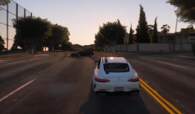 显卡:500G的《GTA5》出现了!这画质不敢相信,RTX显卡准备就位!