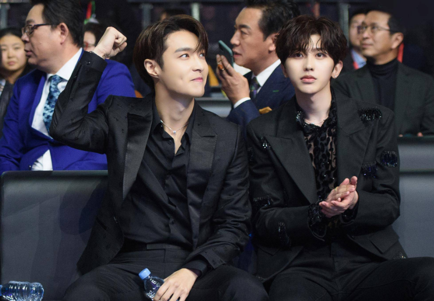 『张艺兴』三大选秀综艺，李秀满就输送了四个导师，还有一个是张艺兴的徒弟