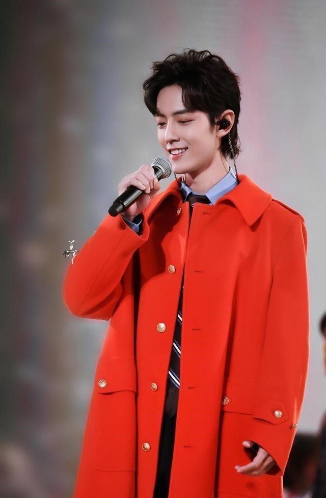 肖战|《金鹰奖》官宣名单,肖战2部作品均未入围,谁之过?