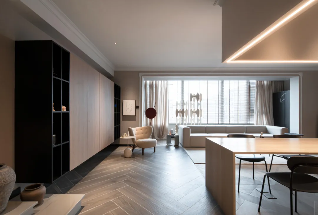##237㎡现代简约大宅，一家4口放松的居心地！