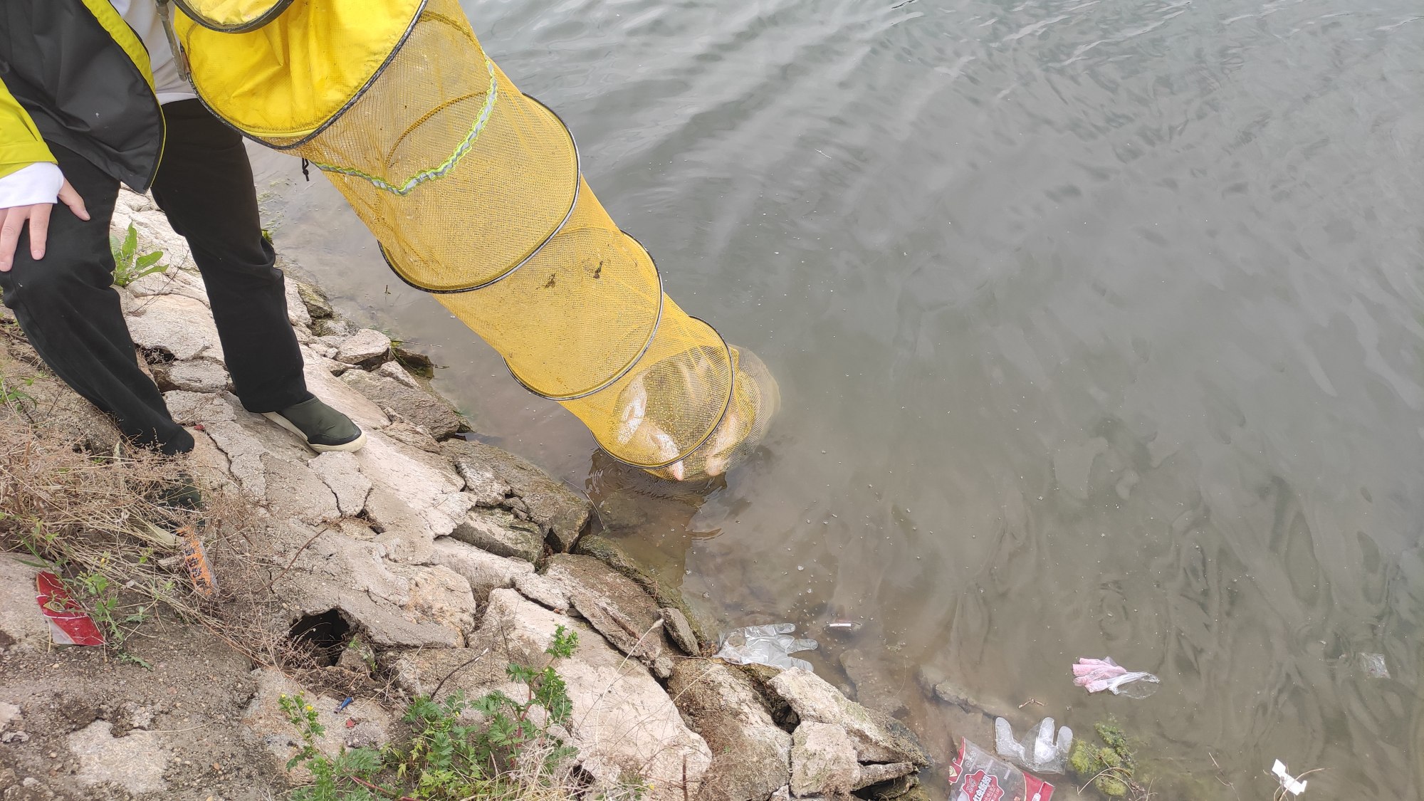 |使用廉价装备钓鱼，会被他人嘲笑吗？我认为用高档渔具才会被嘲笑