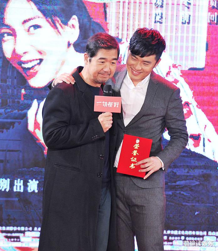 『陈赫』陈赫官宣张子萱二胎喜讯,安安荣升姐姐,网友:我们欠他一个道歉