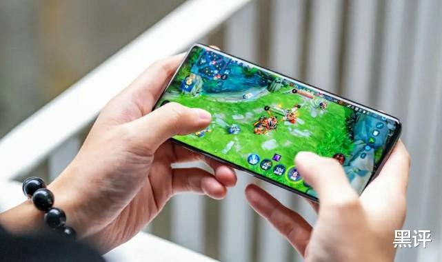 摄像头|华为Mate40Pro倒计时4天，双环摄像头很惹眼，价格更感人！