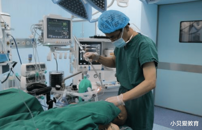 临床医学|办公厅提示，这4大医学类专业人才紧缺，下一届考生需了解