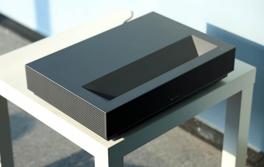 激光电视|峰米引爆行业！4倍1080P，2000ANSI流明，影迷最爱