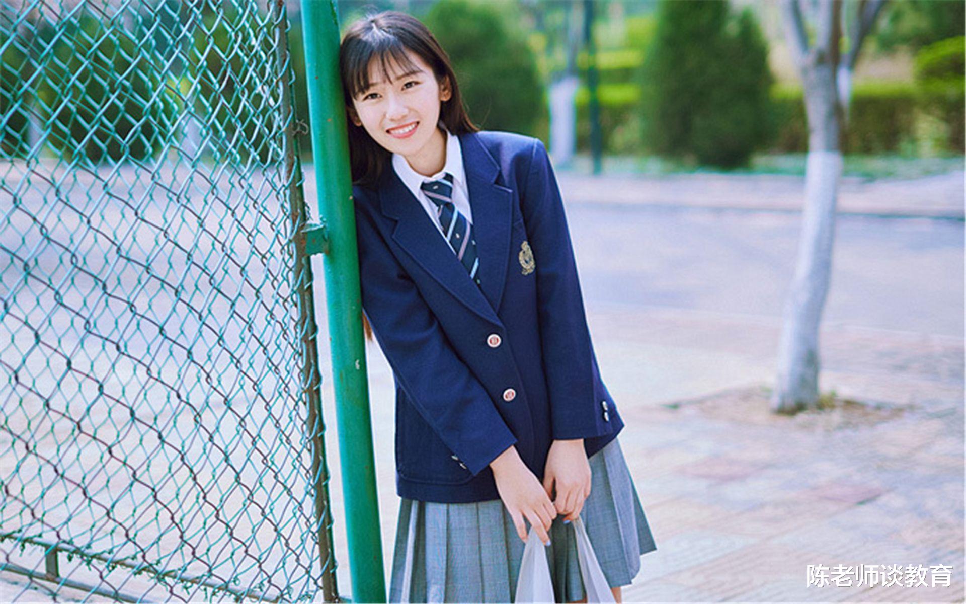 『作文』高考语文有道题“性价比”最低，花的时间却最长，老师也很无奈