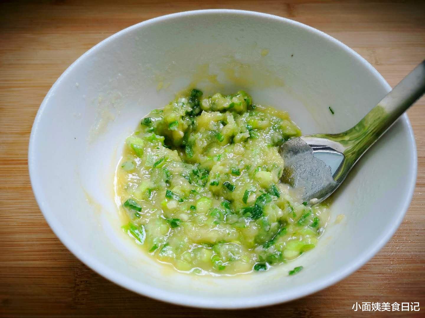 |这早餐成了儿子的最爱，连吃一周都不腻，蓬松宣软，易吸收好消化