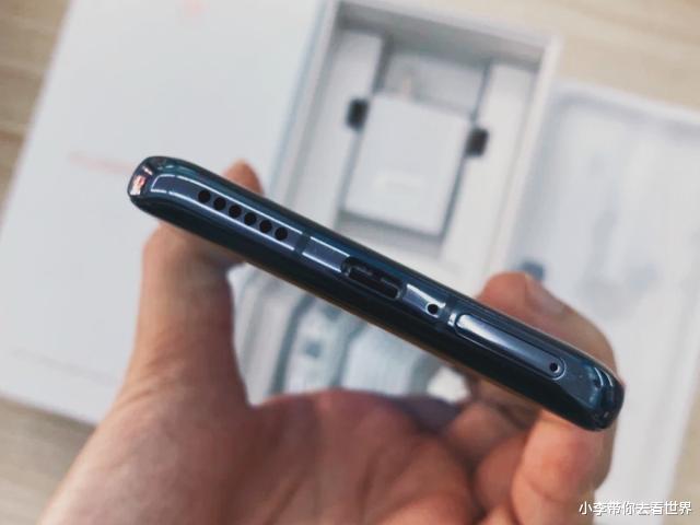 华为荣耀|买128G华为P40Pro还是256G荣耀30Pro？线下店老板给出建议很中听