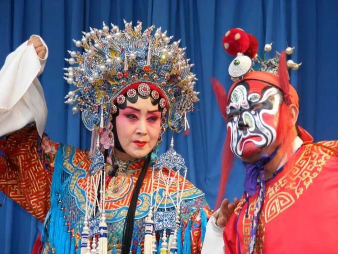 腾讯|马化腾连续套现，阿里大涨坐稳“市值王”反超腾讯