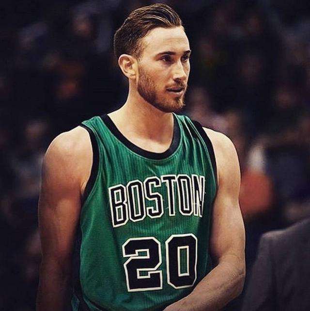 [独行侠]4换1！18+7全明星驰援独行侠？东契奇迎来最佳帮手，硬刚湖人快船