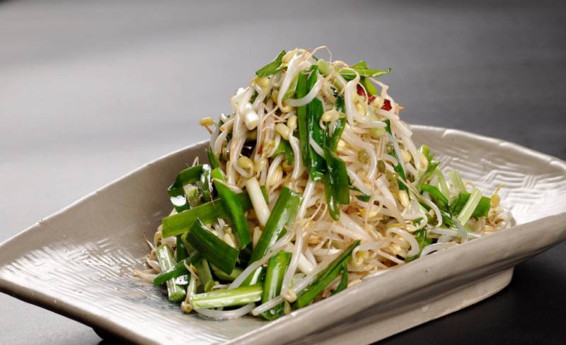 血糖■糖尿病发症危害大!6种食物坚持每天吃一点,帮你把血糖吃下去