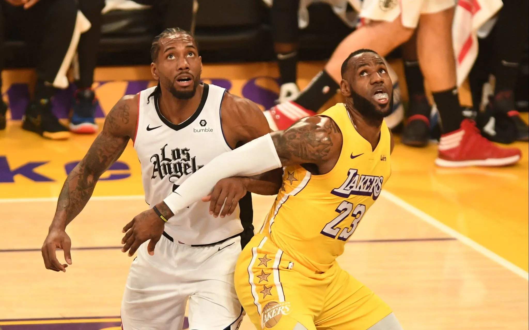 掘金队|历史第一队！掘金晋级西决创纪录，快船沦为大笑话，0胜8负又遭魔咒