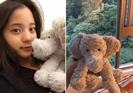 欧阳娜娜：晒晒欧阳娜娜的豪宅，19岁就住上了山顶豪宅，在家生活像个公主