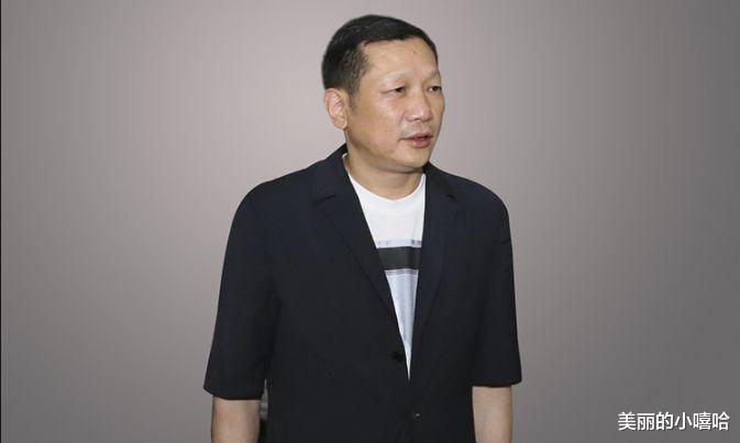 大盘|海澜之家净利润下滑负债，扬言赶超优衣库却惨遭打脸，究竟怎么一回事