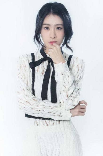 #陈冰#瞒着丈夫参加好声音，成名后立刻离婚，如今没人气成这样