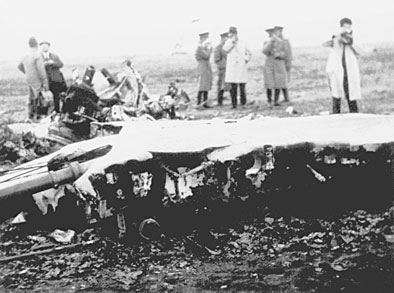林彪|林彪事件发生后，邓小平对家人说了八字，还给主席写了一封长信