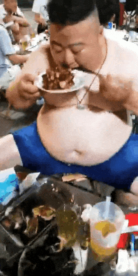 |“如果下面的动物选择一样灭绝，你会选什么？”网友的答案都是一致的，哈哈哈哈哈