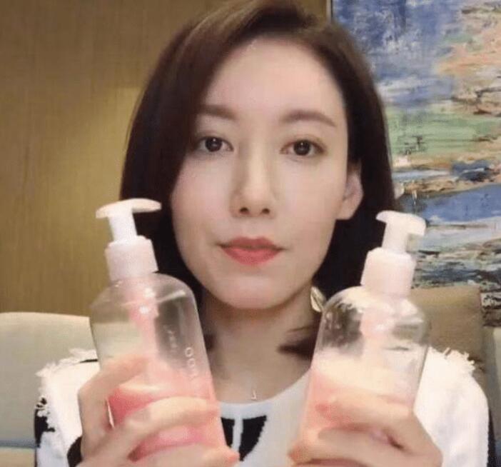 这种洗发水早被央视曝光!长期用易掉发,很多爸妈天天让娃用