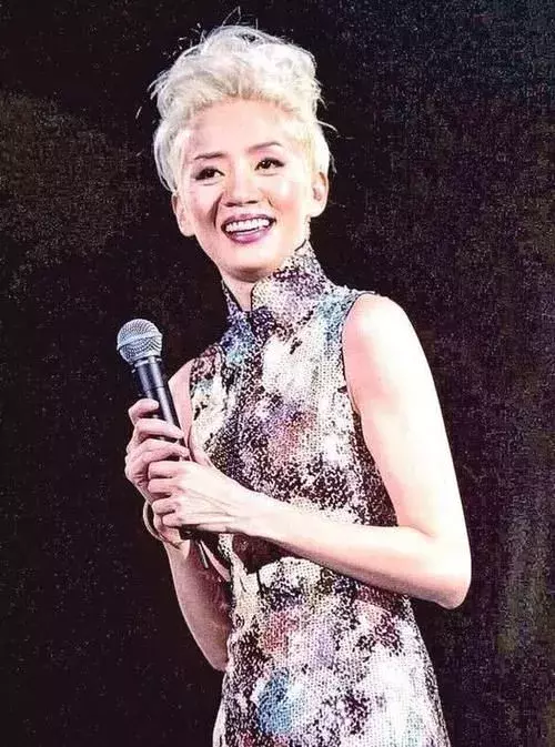 「四大天后」?香港乐坛“四大天王”，千万别忘“四大天后”，能叫全名算你厉害