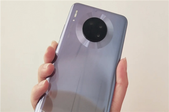 华为p40■是选择华为P40，还是选择mate30？对于这两部手机你有什么看法