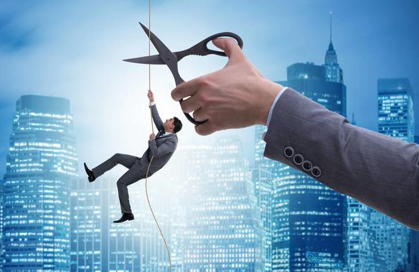 「」中年失业，面对的问题很多，冷静下来是唯一的选择！