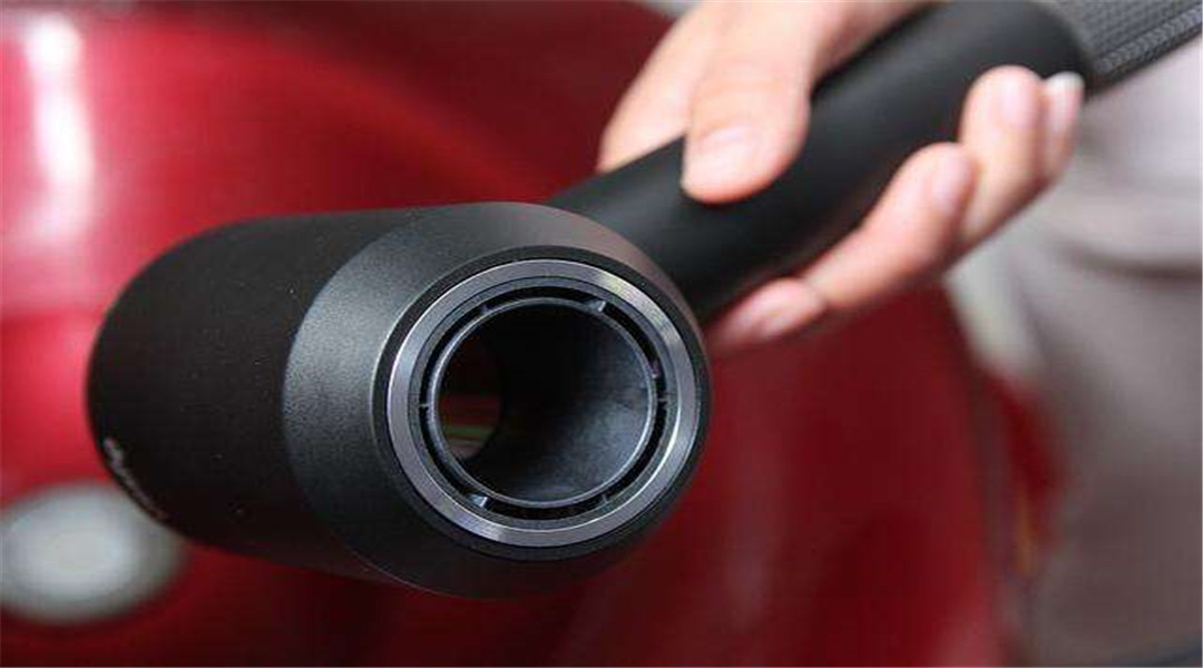 华为|英国封禁华为后，我们应尽“绵薄之力”，不应过分崇洋媚外！