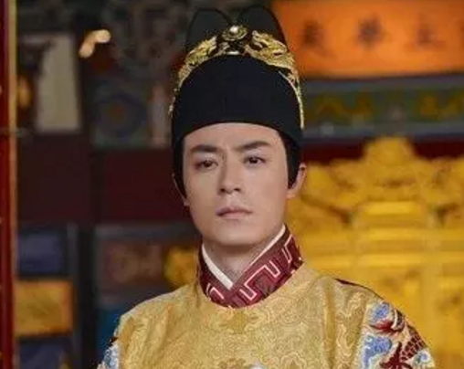 明代宗朱祁钰手握政权，大臣于谦手握兵权，为何明英宗朱祁镇能轻而易举复辟呢？