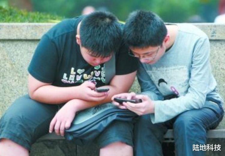 微信|被好友悄悄拉黑？微信右上角这个功能很方便，直接能显示黑名单