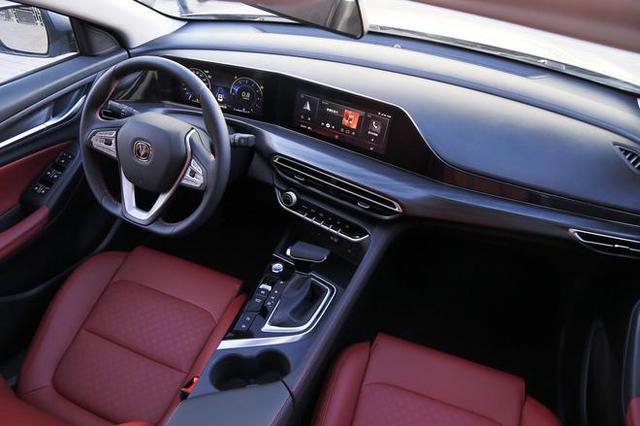 「沃尔沃」逸动PLUS三月上市，或8万元起售