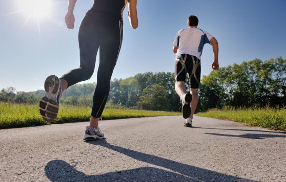 肝脏|肝脏变硬，头部先知！提醒：头部有4种“异常”，提示你该检查了