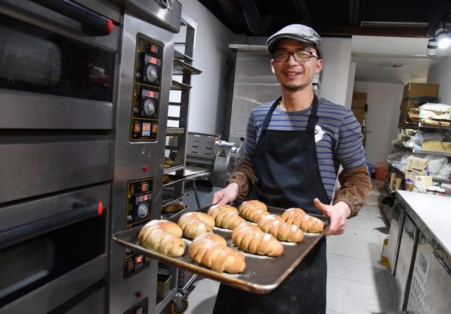 浙江省|浙江医学生放弃从医,转行当面包师引众议,回应:喜欢就应该去做