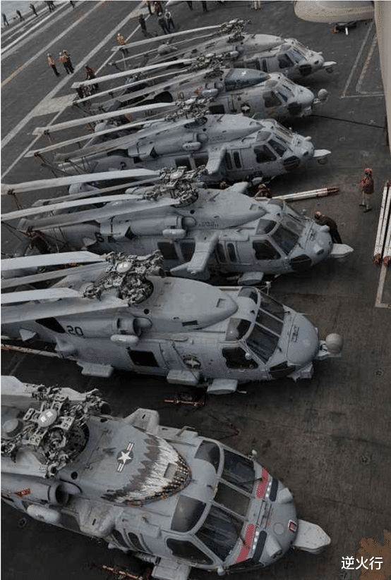 【歼-10】飞机的折叠机翼太有意思了!还是美国最会折叠,堪称变形金刚