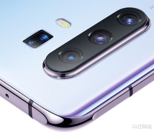 5g手机|前置3200万+后置6400万，现已跌至2998元，发布不到一年处境尴尬